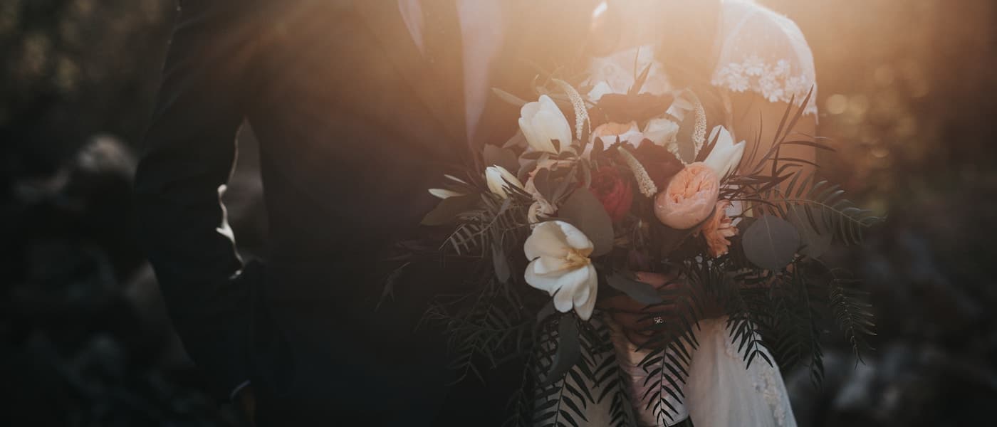 Tema «Elegantna» — pregled digitalne pozivnice